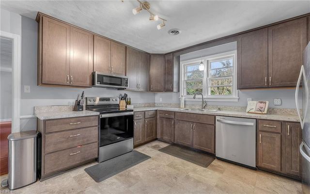 4708 Fairway AVE, Virginia Beach, VA 23462