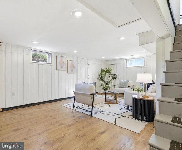 10015 REDDICK DR, Silver Spring, MD 20901