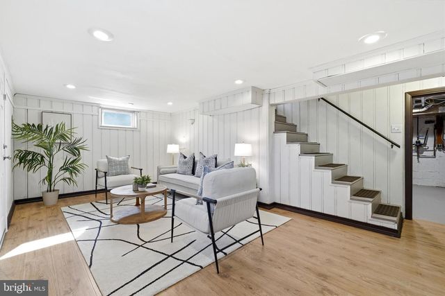 10015 REDDICK DR, Silver Spring, MD 20901