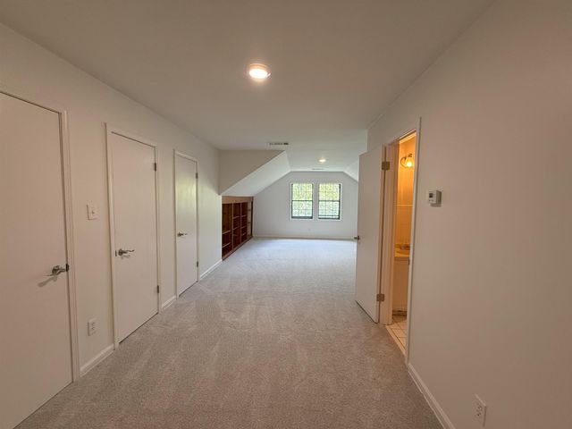 7637 CROSS VILLAGE DR, Germantown, TN 38138