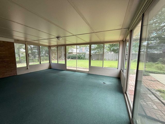 7637 CROSS VILLAGE DR, Germantown, TN 38138