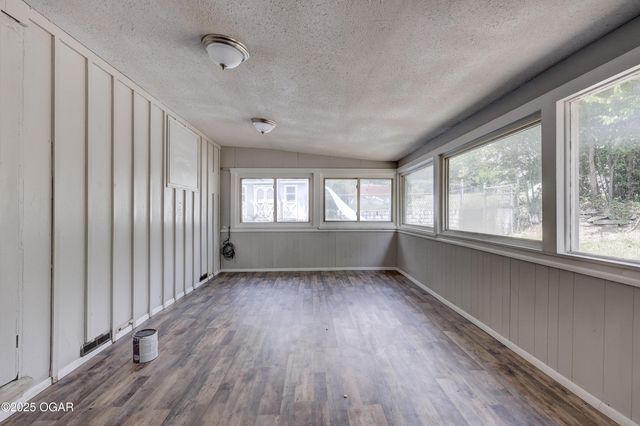 4503 Circle Drive, Joplin, MO 64804