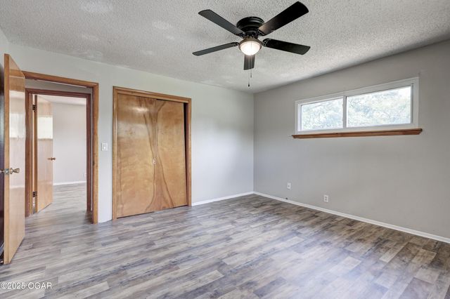 4503 Circle Drive, Joplin, MO 64804