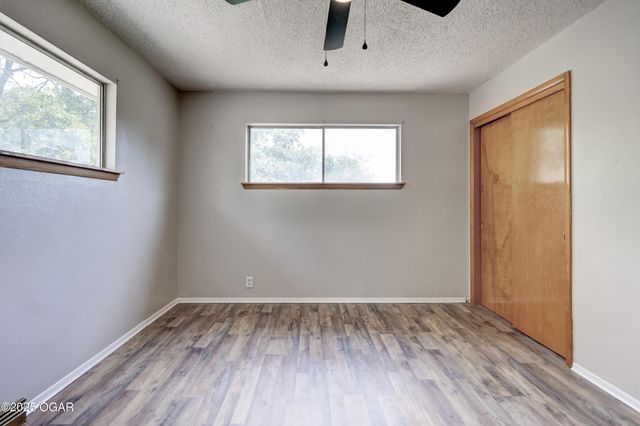 4503 Circle Drive, Joplin, MO 64804