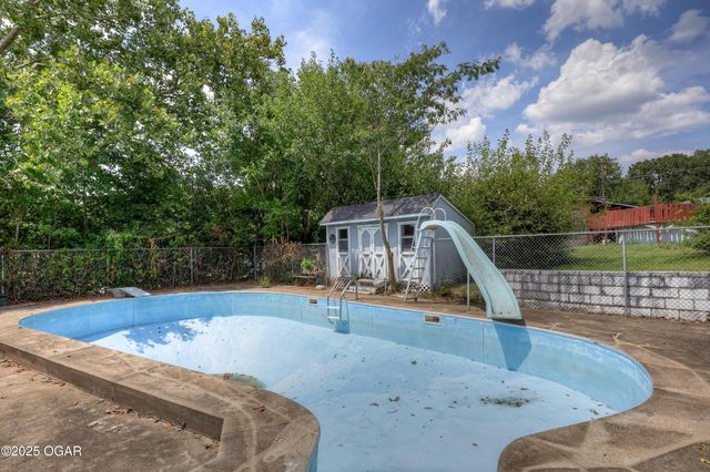 4503 Circle Drive, Joplin, MO 64804
