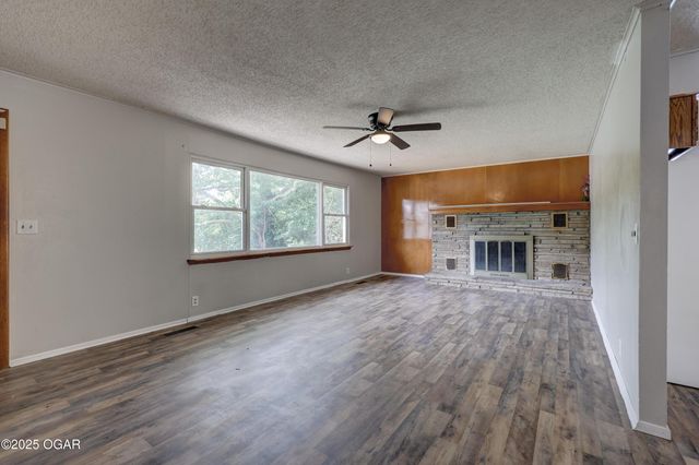 4503 Circle Drive, Joplin, MO 64804