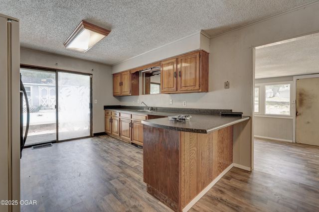 4503 Circle Drive, Joplin, MO 64804