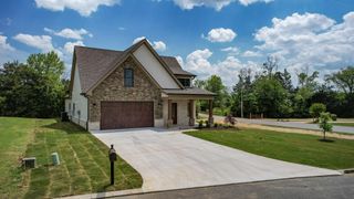 302 Kings Cove Court, NW, Cleveland, TN 37312