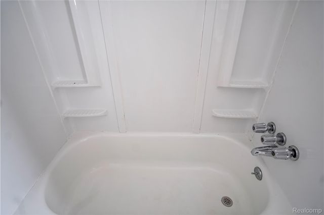 406 W 12 Mile, Royal Oak, MI 48073