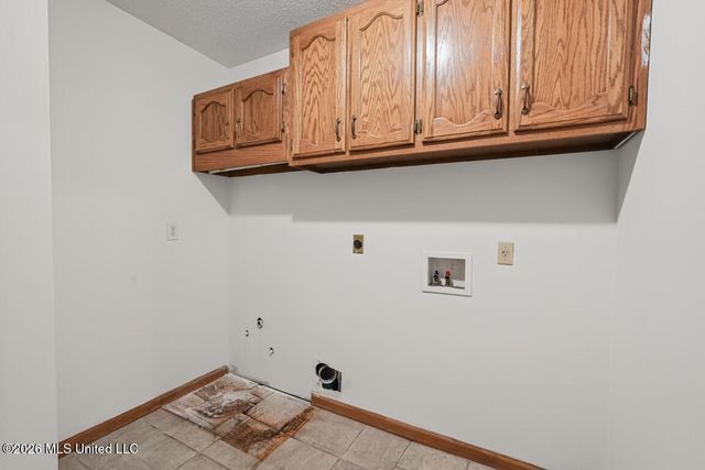 5450 Dean Road, Lake Cormorant, MS 38641