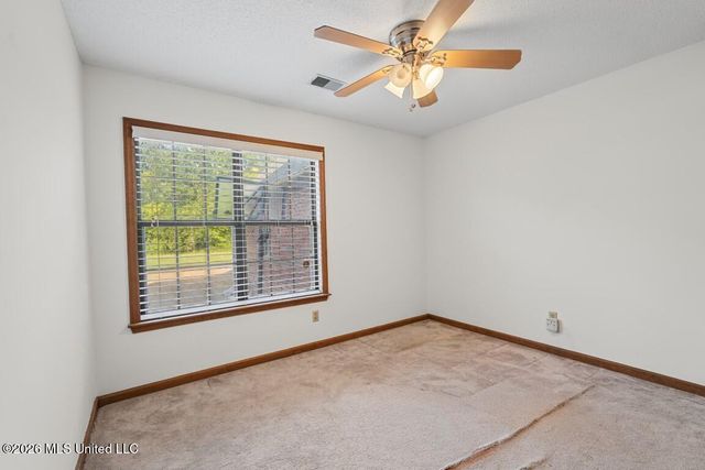 5450 Dean Road, Lake Cormorant, MS 38641