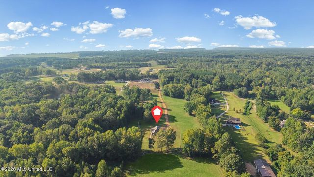 5450 Dean Road, Lake Cormorant, MS 38641