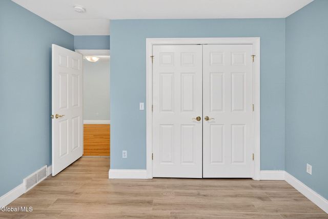 1 Ironwood Drive, Colonie, NY 12110