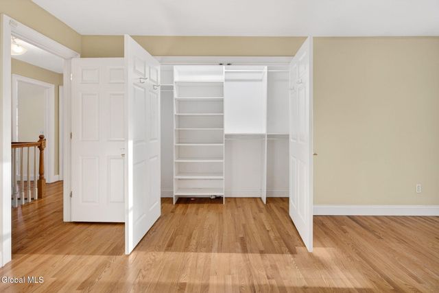 1 Ironwood Drive, Colonie, NY 12110