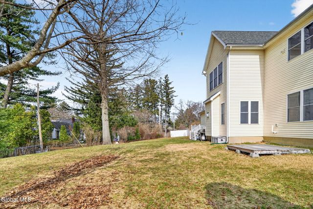 1 Ironwood Drive, Colonie, NY 12110