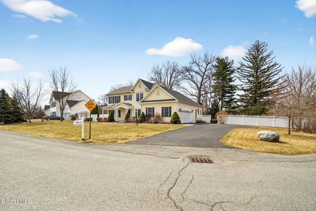 1 Ironwood Drive, Colonie, NY 12110