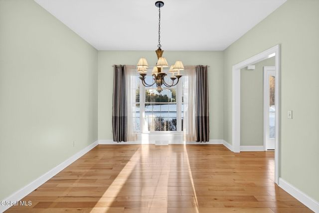 1 Ironwood Drive, Colonie, NY 12110