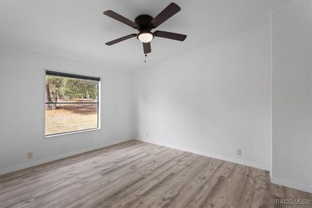 6401 N Oakfield Point, Dunnellon, FL 34433