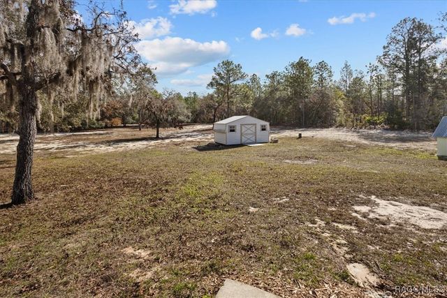 6401 N Oakfield Point, Dunnellon, FL 34433