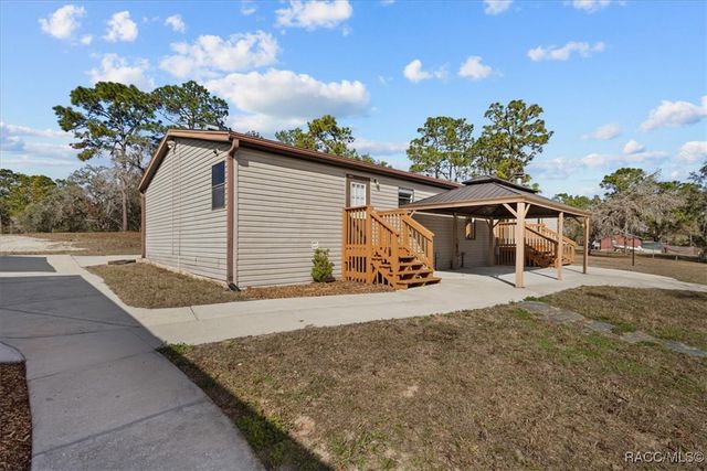 6401 N Oakfield Point, Dunnellon, FL 34433