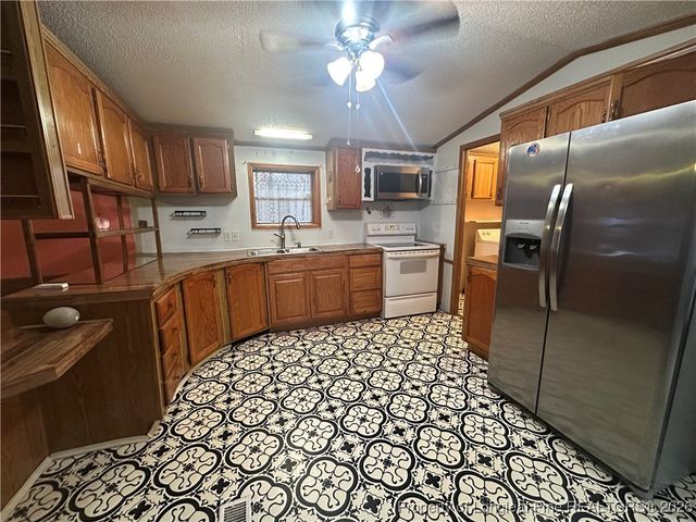 1410 Split Rail Drive, Parkton, NC 28371