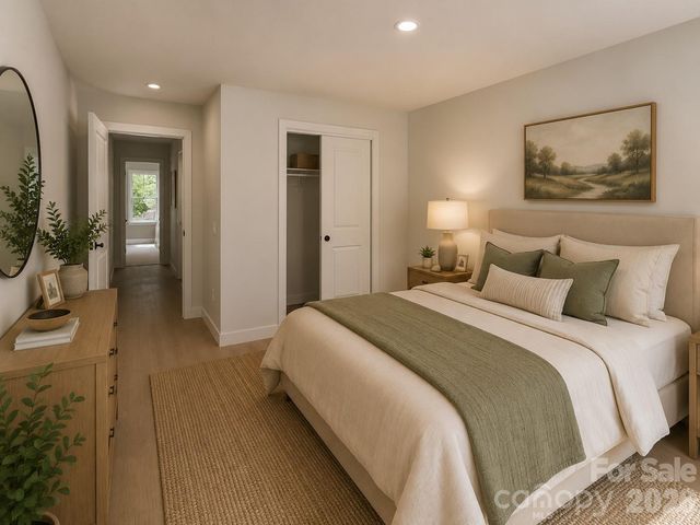 548 Carolyn Lane, Charlotte, NC 28213