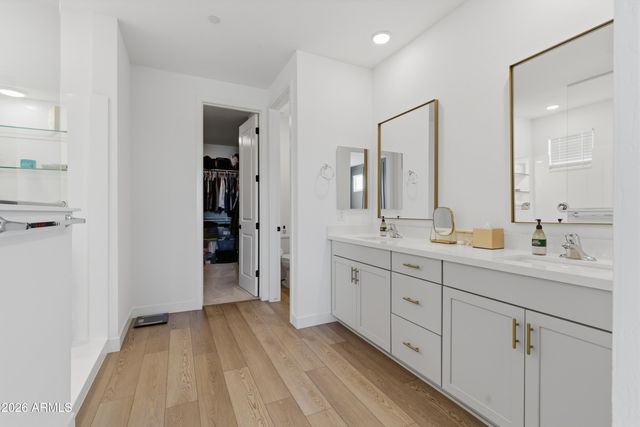 13306 W DALE Lane, Peoria, AZ 85383