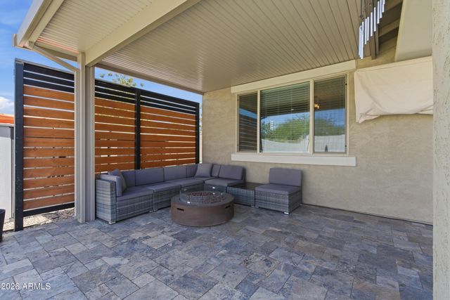 13306 W DALE Lane, Peoria, AZ 85383