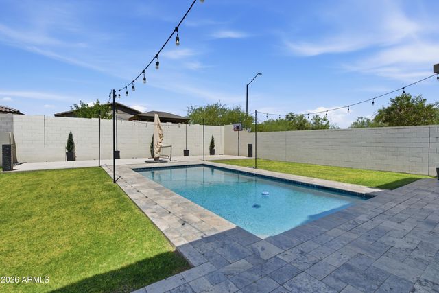 13306 W DALE Lane, Peoria, AZ 85383