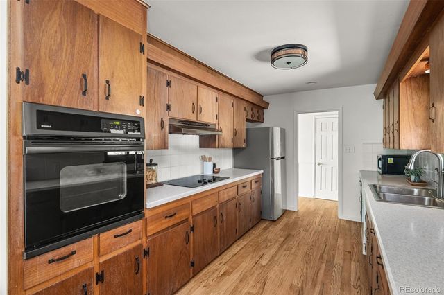 6944 S Lakeview Street, Littleton, CO 80120