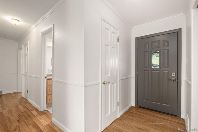 6944 S Lakeview Street, Littleton, CO 80120