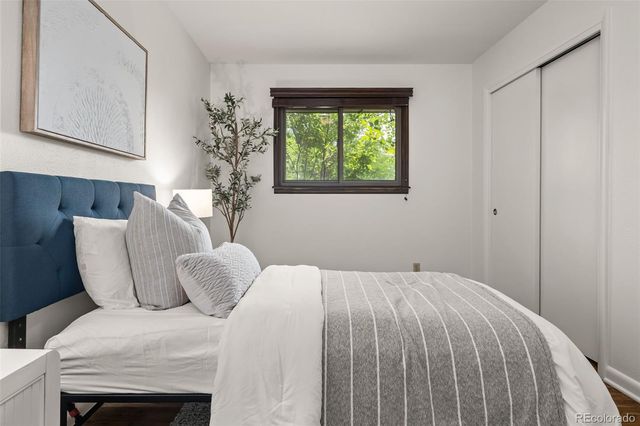 6944 S Lakeview Street, Littleton, CO 80120