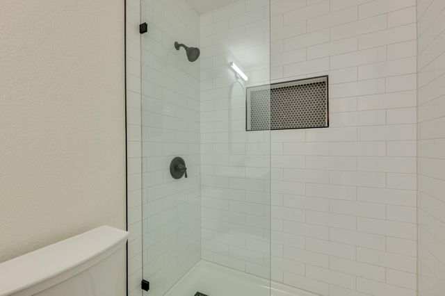 8304 Mauai DR, Austin, TX 78749