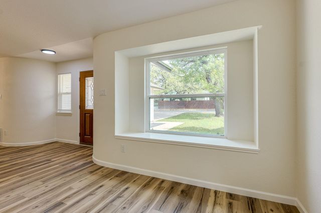 8304 Mauai DR, Austin, TX 78749