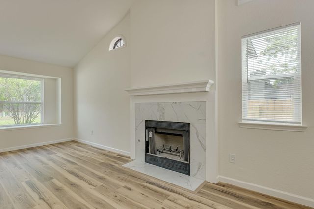 8304 Mauai DR, Austin, TX 78749