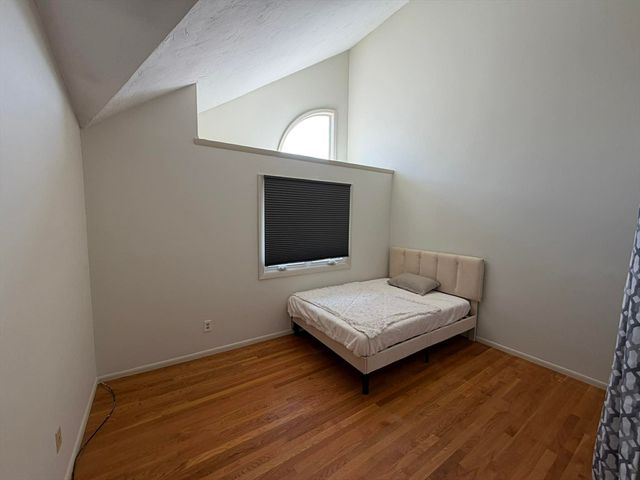 10 Chapman St 303, Weymouth, MA 02189