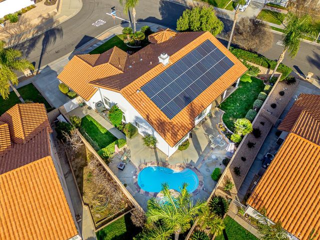 1877 Cashew Tree, Hemet, CA 92545