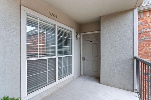 12660 Hillcrest Road 5205, Dallas, TX 75230