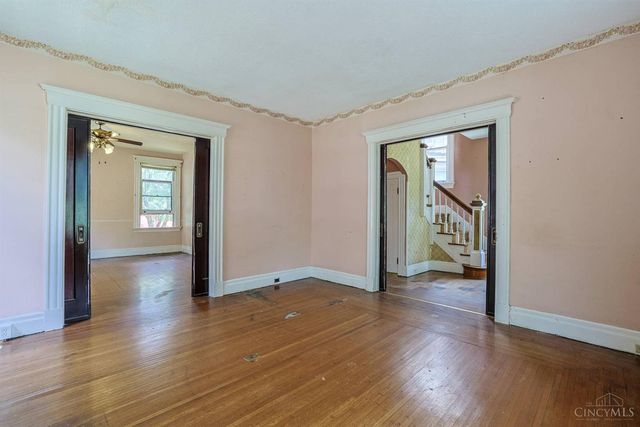 2916 Harrison Avenue, Cincinnati, OH 45211