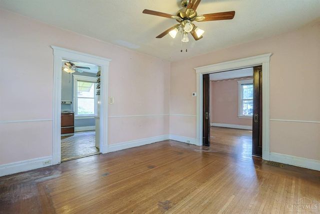 2916 Harrison Avenue, Cincinnati, OH 45211