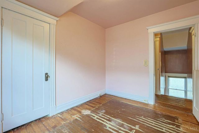 2916 Harrison Avenue, Cincinnati, OH 45211