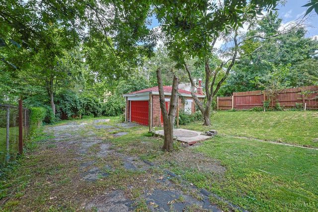 2916 Harrison Avenue, Cincinnati, OH 45211