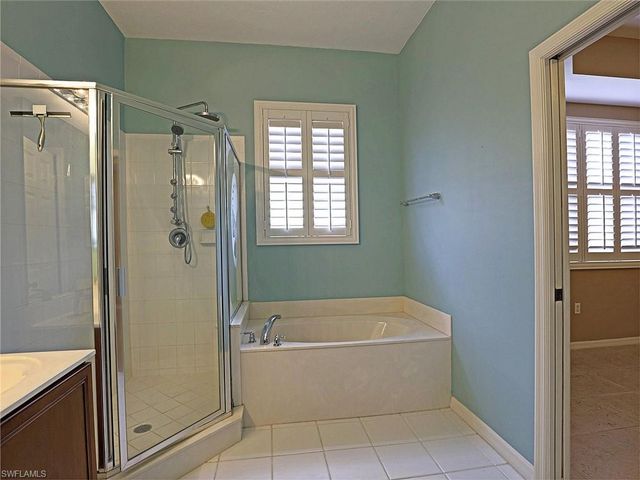 9836 Catena WAY 101, Fort Myers, FL 33908