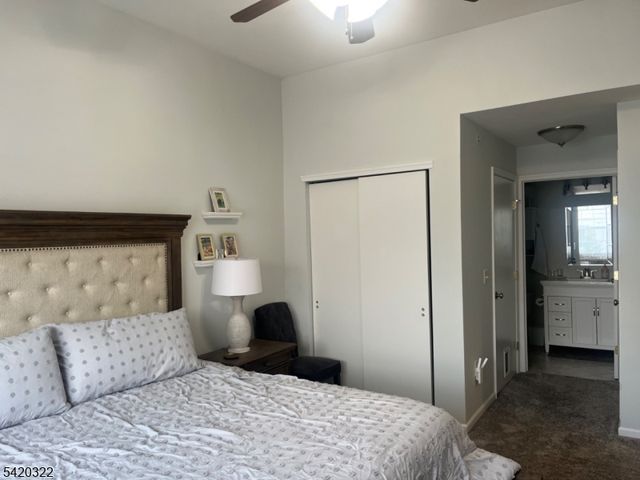 692 Honeybrook Cir 692, Lopatcong Twp., NJ 08886