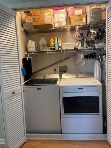 692 Honeybrook Cir 692, Lopatcong Twp., NJ 08886