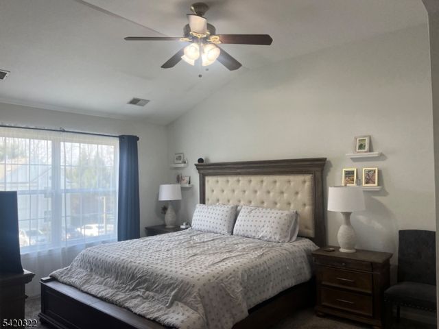 692 Honeybrook Cir 692, Lopatcong Twp., NJ 08886