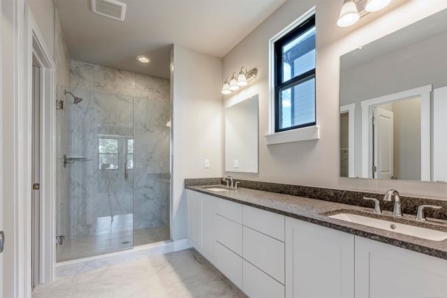 17524 Stallman Drive, Macomb, MI 48042