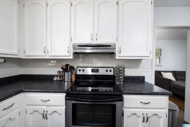 132 STONEVIEW ROAD, Irondale, AL 35210