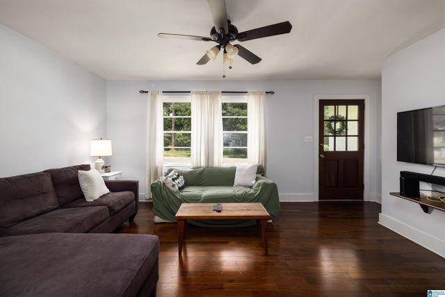 132 STONEVIEW ROAD, Irondale, AL 35210