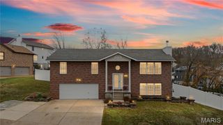 2009 Buck Drive, Arnold, MO 63010